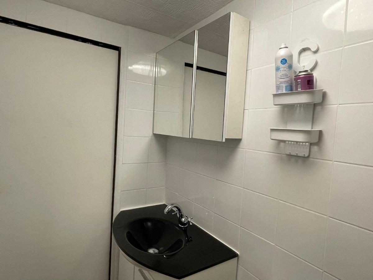 Chambre Privee Numero 1 Dans Un Superbe Appartement En Colocation Montataire ภายนอก รูปภาพ